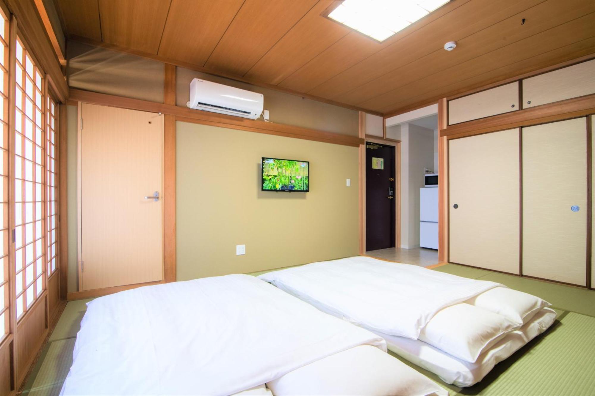 Arbor House *